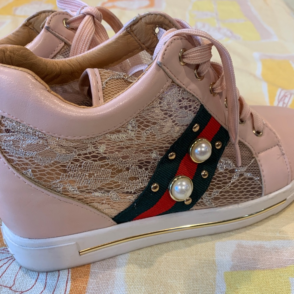 Gucci Laced Wedge Sneakers Size 37 - Picture 4 of 16